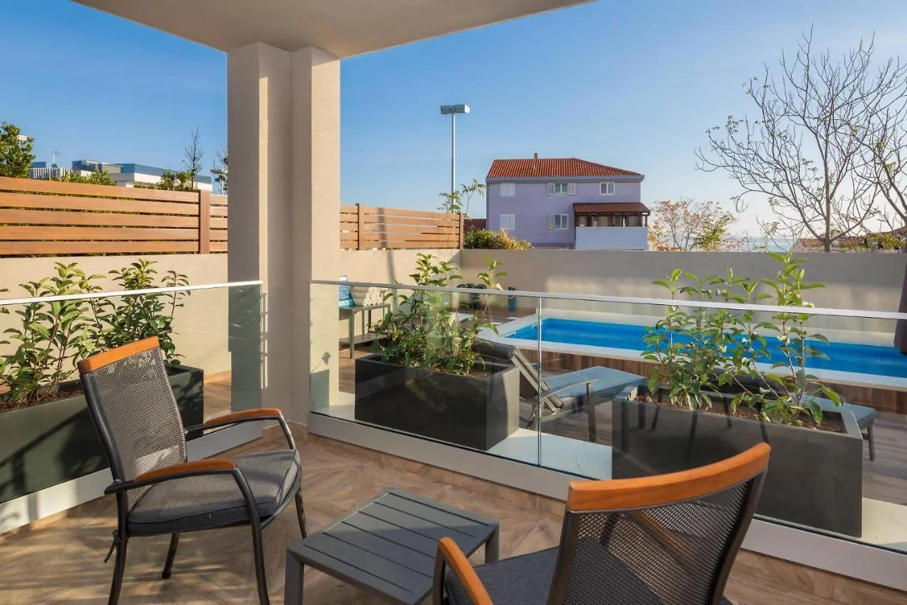 Ellure Luxury Suites Split Hotel