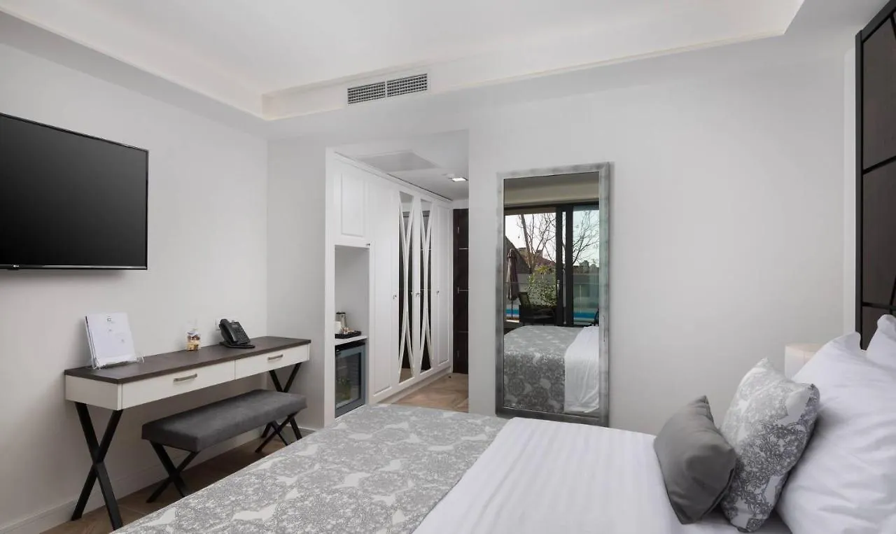 Ellure Luxury Suites Split
