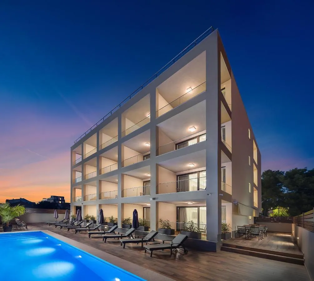 Ellure Luxury Suites location