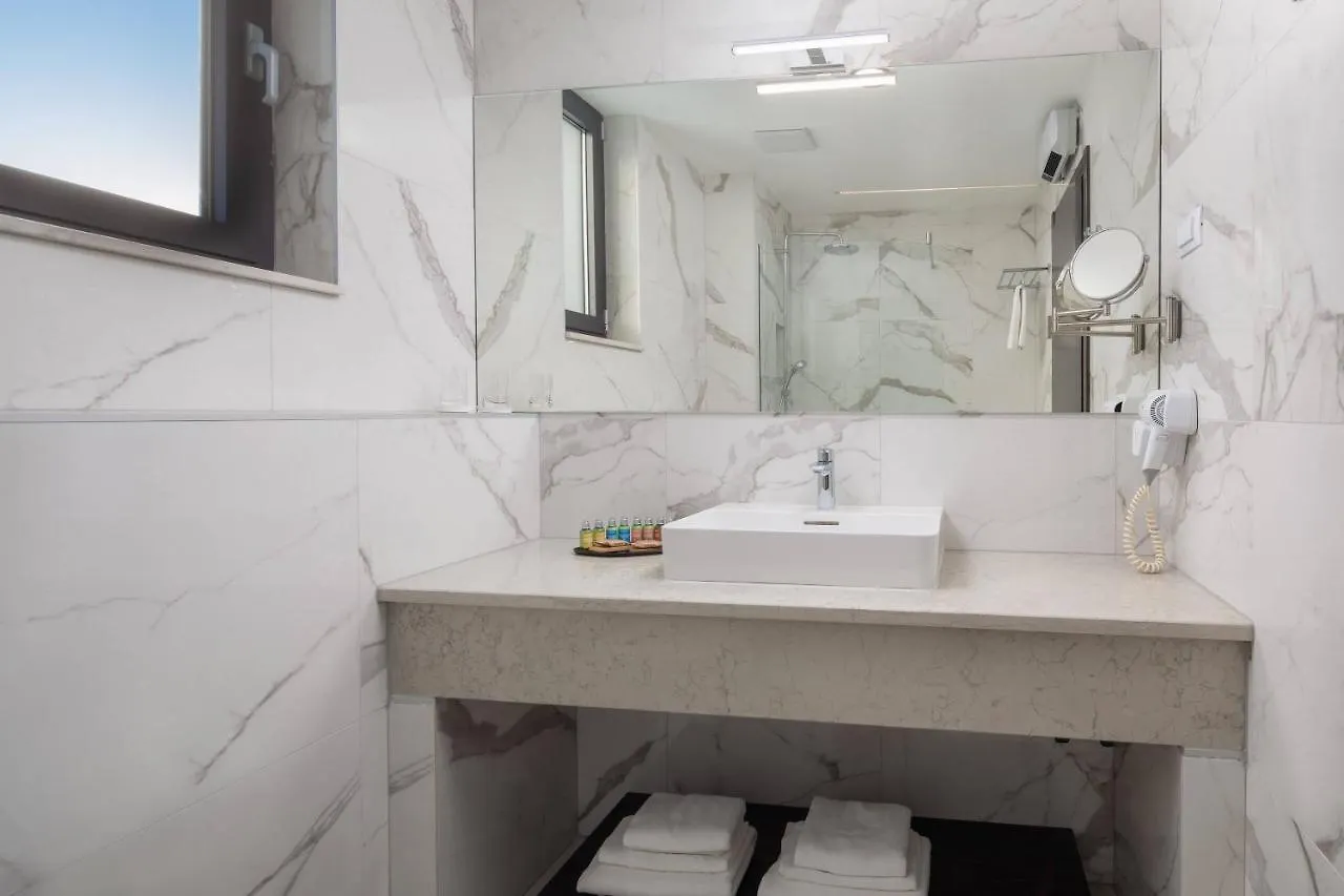 Ellure Luxury Suites Split