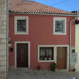 Adria Apartamento